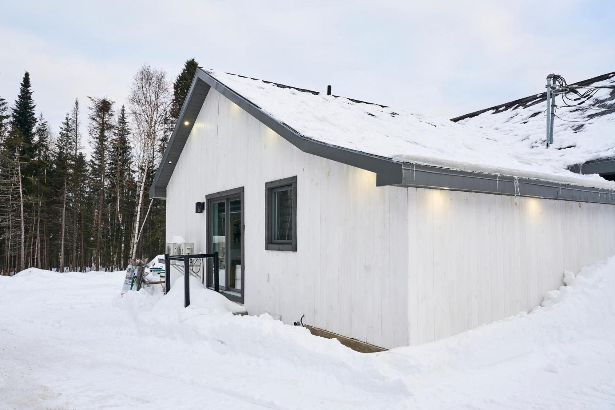 Hebergement Du Grenier 2 0 Notre-Dame-des-Monts Exterior foto